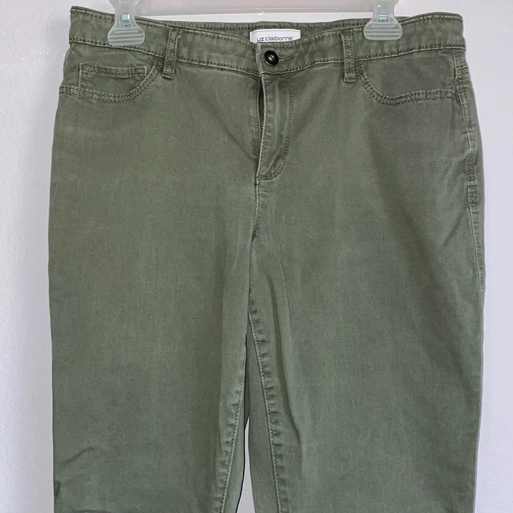 Liz Claiborne Jeans - Picture 1 of 5